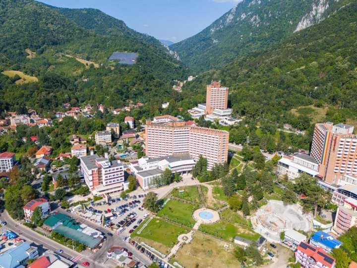 Hotel Casa Anne Băile Herculane Exteriér fotografie
